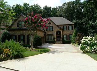 911 Kinghorn Dr NW, Kennesaw, GA 30152