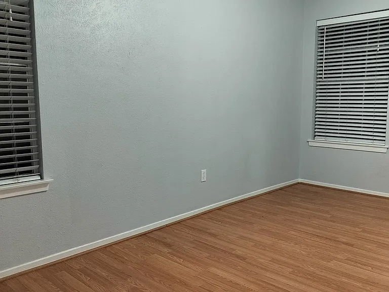 35 Dellforest Ct — Photo 7