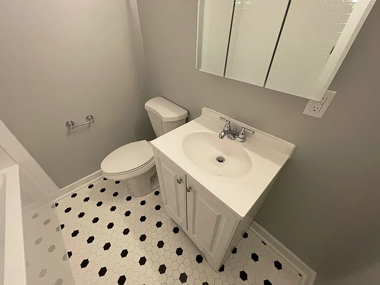 Shadyside Apartments — Photo 81
