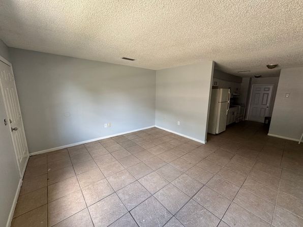 911 N Iowa Ave APT 3