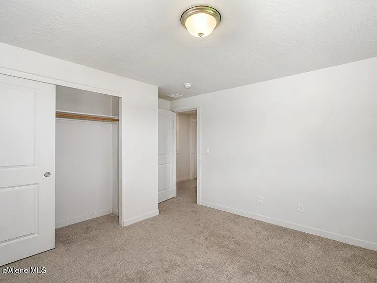 3921 N Lynn St — Photo 18