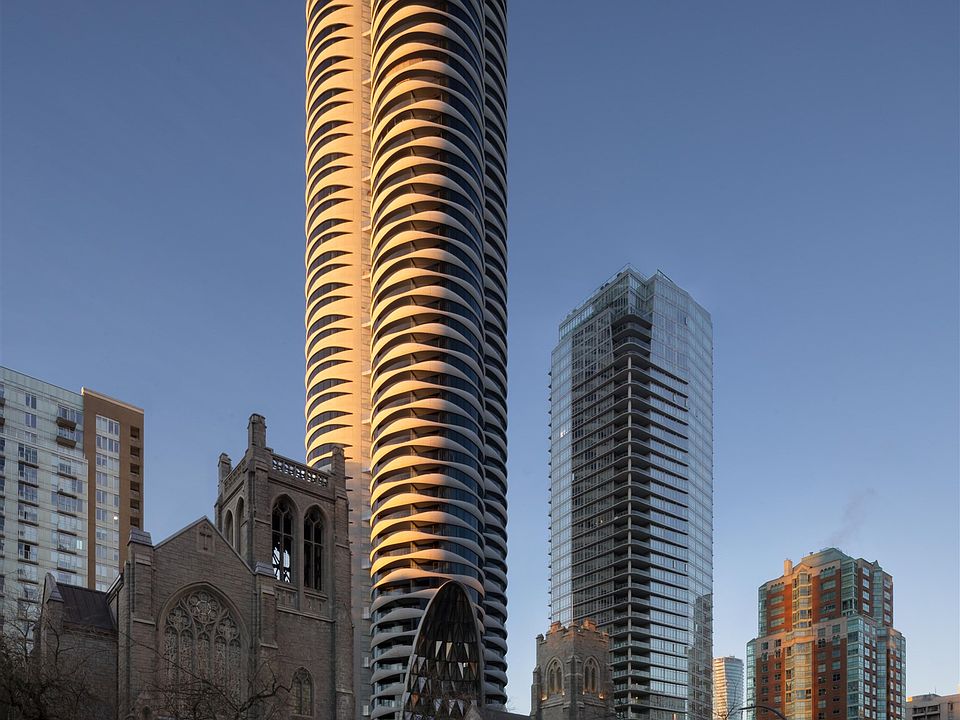 1st image of 1033 Nelson St #2301
