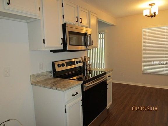 4th image of 664 Birgham Pl
