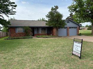 509 Hunter Ln, Okarche, OK 73762