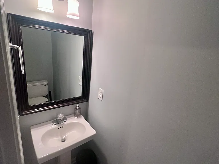 537 El Paseo Pl — Photo 7