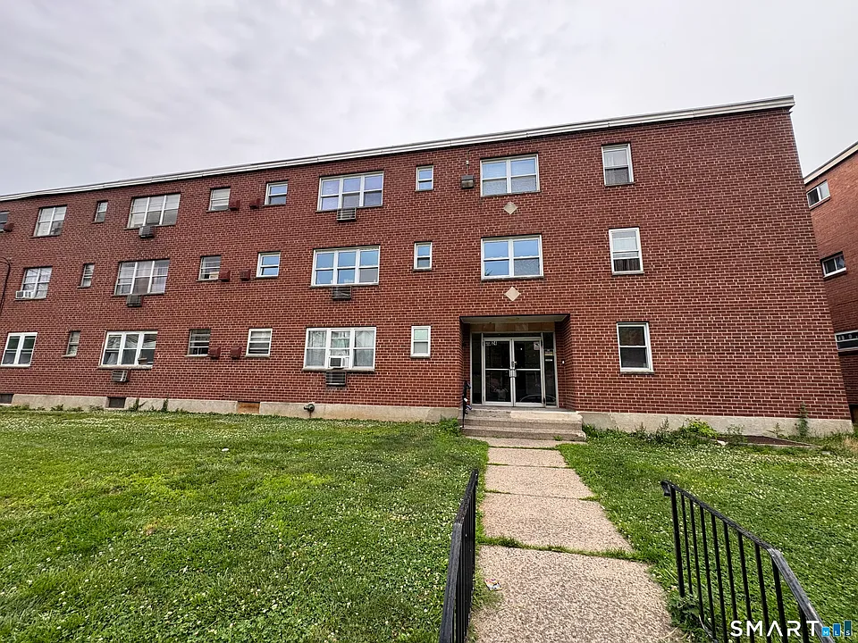 24 Merrill St #C1