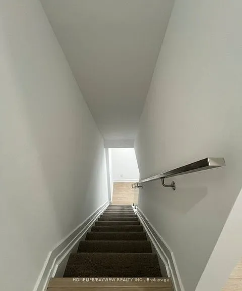 311 Linsmore Cres #3 — Photo 18