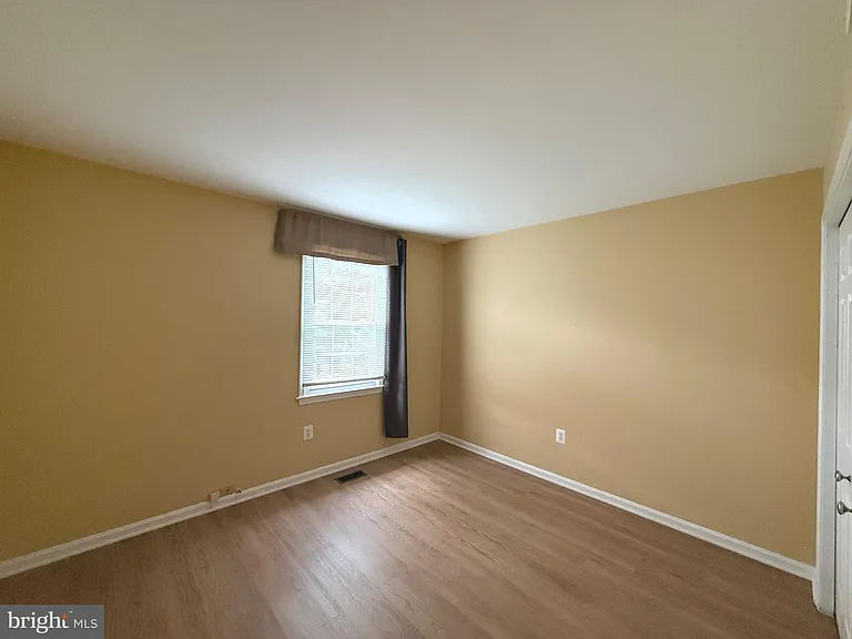 7230 Taveshire Way — Photo 18