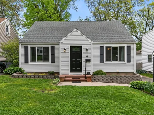 49 Hillside Avenue, West Haven, CT 06516