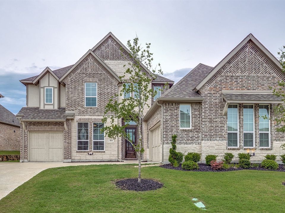 1st image of 513 Montrose Dr
