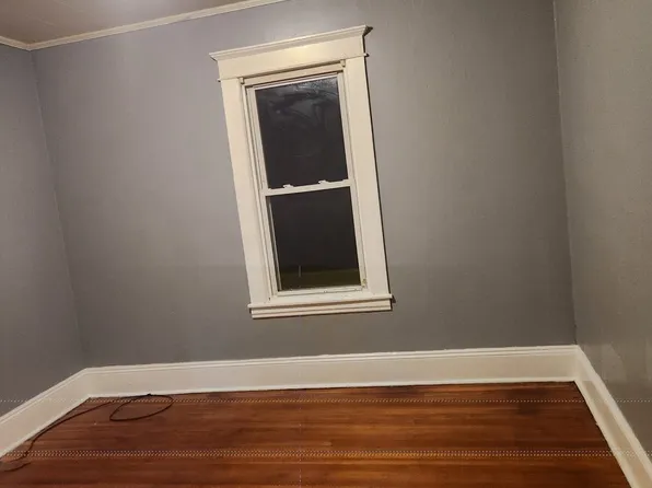 179 Bloomfield St, Springfield, MA