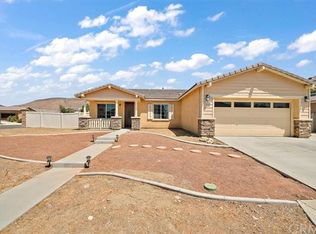 1883 Glow Pointe, San Jacinto, CA 92582