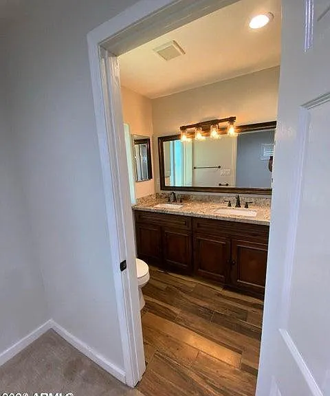 1011 W Northern Ave — Photo 17