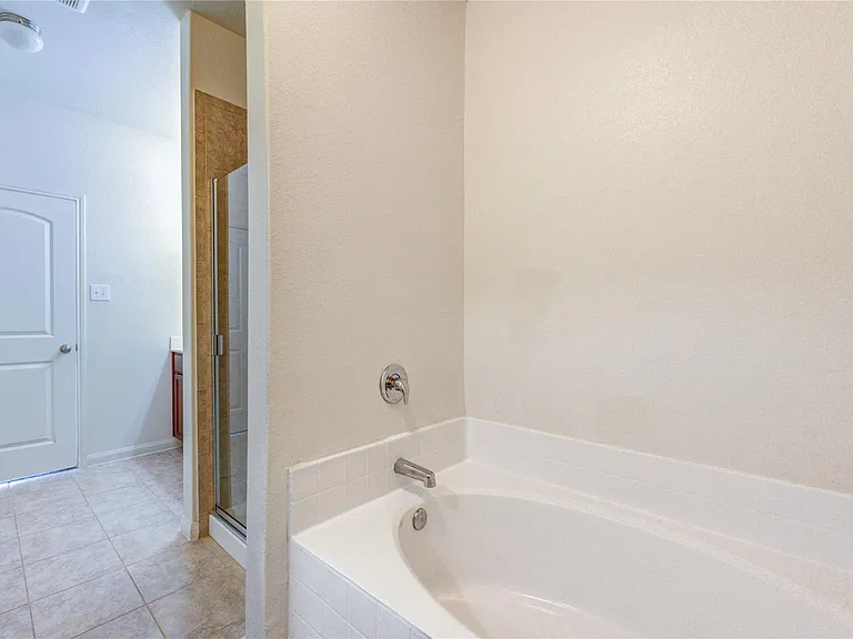 22534 Cloverland Field Dr — Photo 19