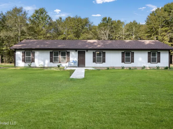 24559 Clarke Rd, Saucier, MS 39574