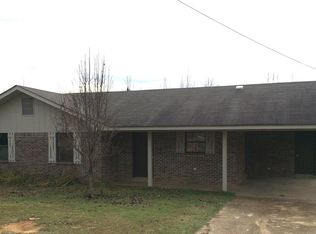 140 Kelley Cv, Columbus, MS 39702