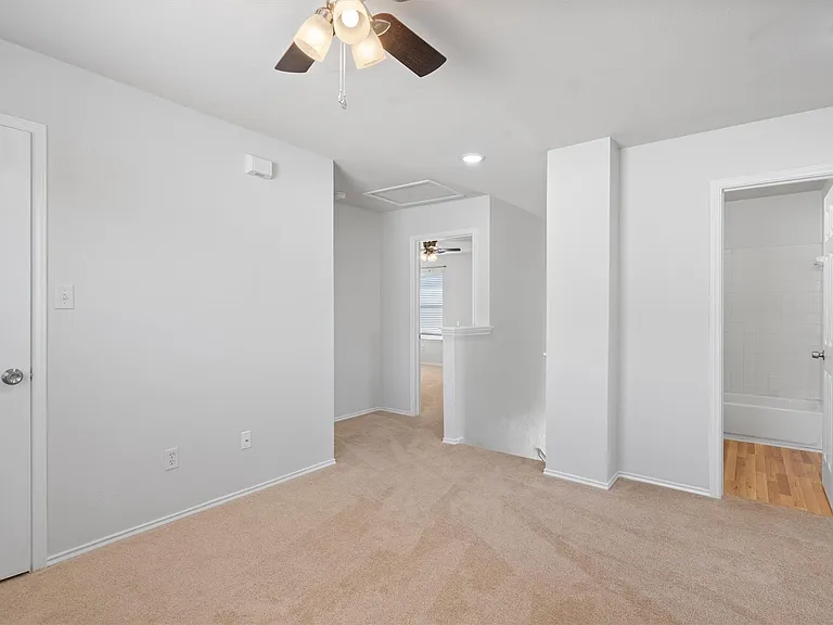 2516 Socorro Bnd — Photo 13