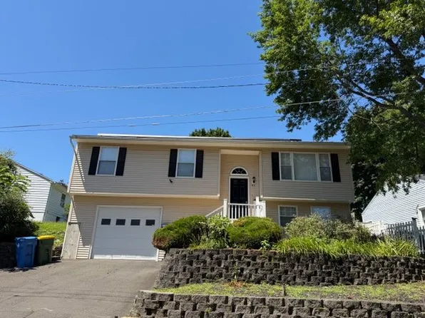83 Essex Ave, Waterbury, CT 06704