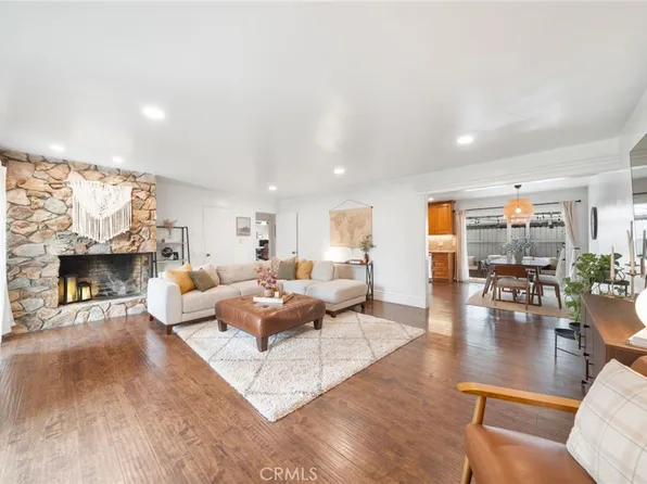 303 N Acacia Ave Unit A, Fullerton, CA 92831