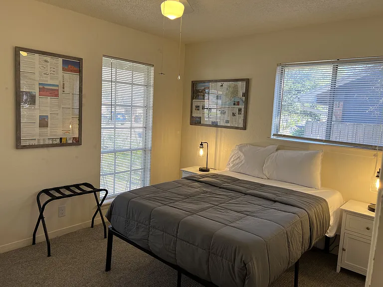 2401 Laramie Trl #A — Photo 8