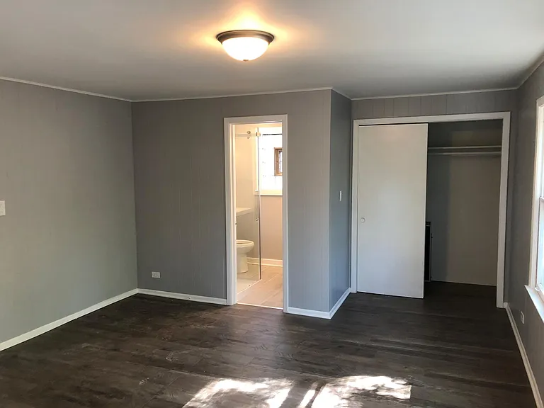 2629 W 89th Pl — Photo 9