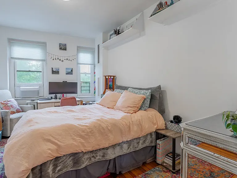 227 Riverside Dr #3W — Photo 3