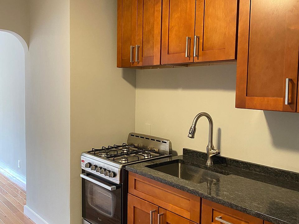 302 East Broadway Long Beach NY Zillow