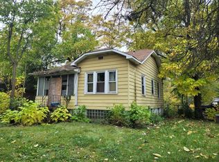 4680 Delaware St, Gary, IN 46409