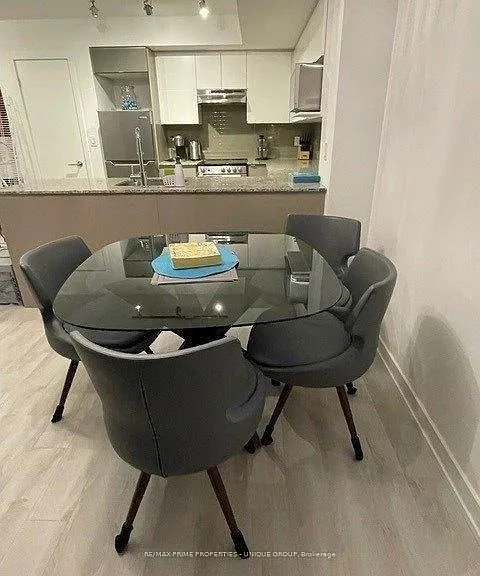 106 Varna Dr #Townhouse 109 — Photo 9