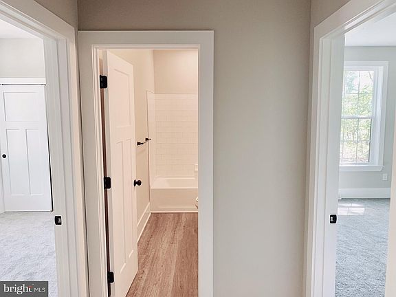 4th image of 25209 Harmony Woods Dr