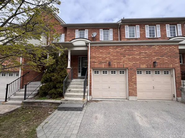 18 Sprucedale Way #18, Whitby, ON L1N 9T8