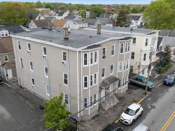 246-254 Salem St, Lawrence, MA 01843