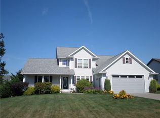 4037 Appleberry Dr, Erie, PA