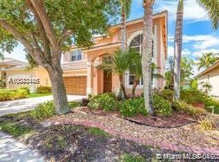 16436 Ruby Lk, Fort Lauderdale, FL 33331
