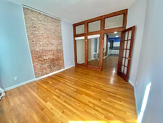 Rented by CJ Net Inc.