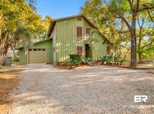 441 Hilltop Dr, Gulf Shores, AL 36542