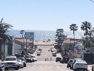 Easy distance to California's beautiful Pacific Ocean!!