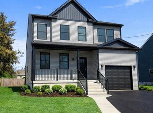 227 Ridge Ave, Blackwood, NJ 08012