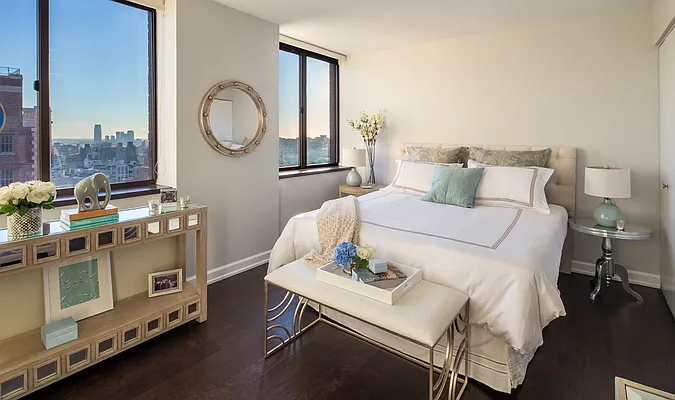 Rented by Cooper & Cooper Real Estate | media 7