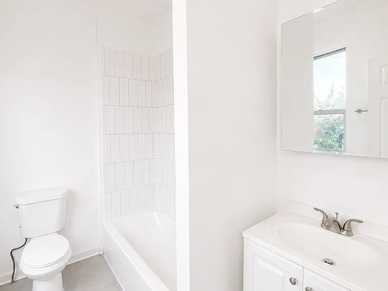 1034 S Orange Ave #1 — Photo 3