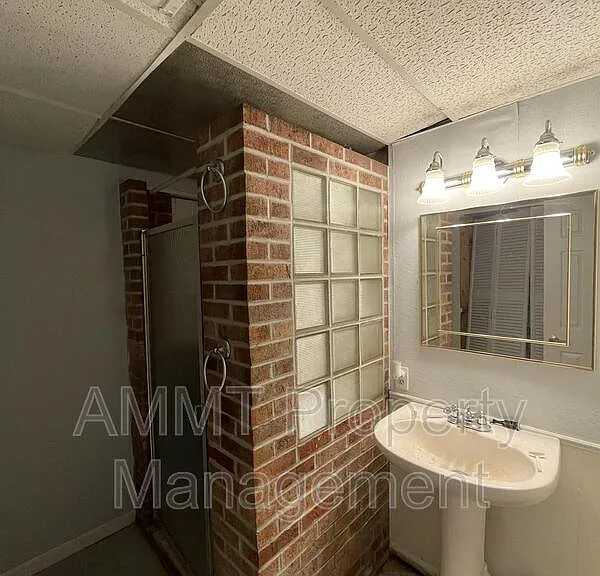 2220 Haven Ct SW — Photo 7