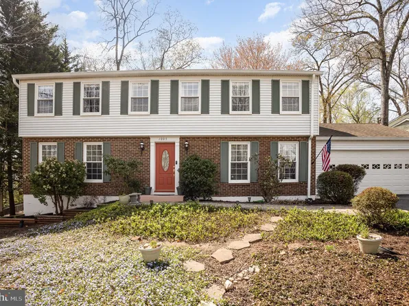 1005 Plymouth Dr, Stafford, VA 22554