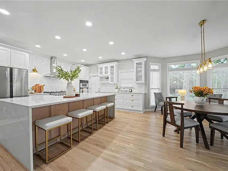 195 Brightmore Way — Photo 12
