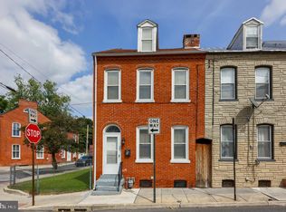 401 E Strawberry St, Lancaster, PA 17602