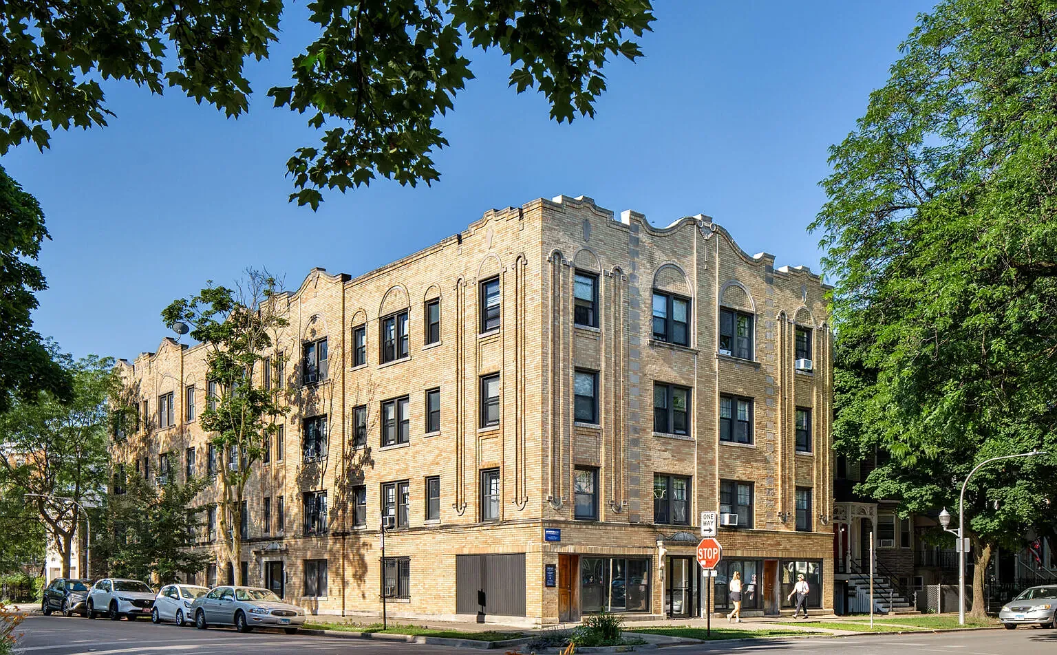 1 bed, $2,295 — Photo 1