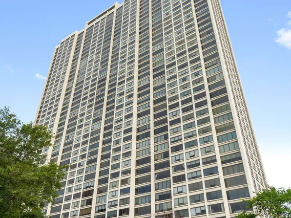 2800 N Lake Shore Dr APT 2015, Chicago, IL 60657