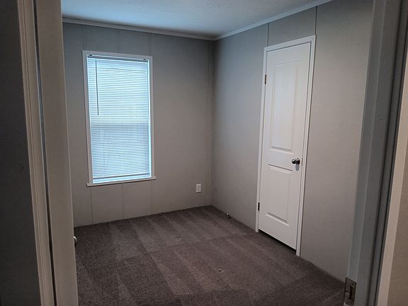 4th image of 5195 Rhine Dr #43