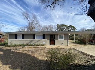 3352 Charlotte Rd, Memphis, TN 38109