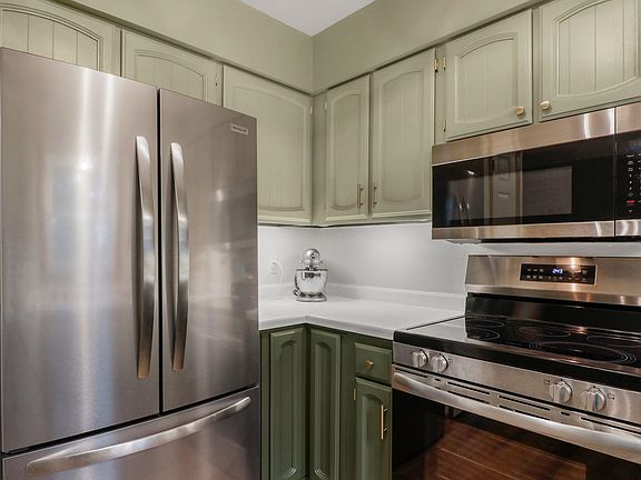 4th image of 5306 Camilla Rd