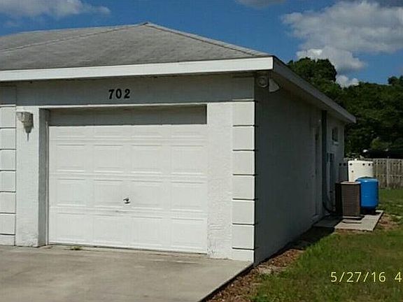 2nd image of 702 Suncrest Dr